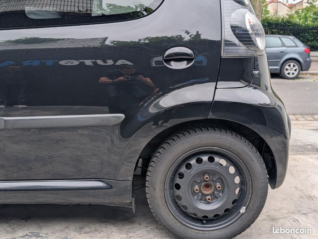 CITROEN C1 1.0i 68ch Confort (image 15)