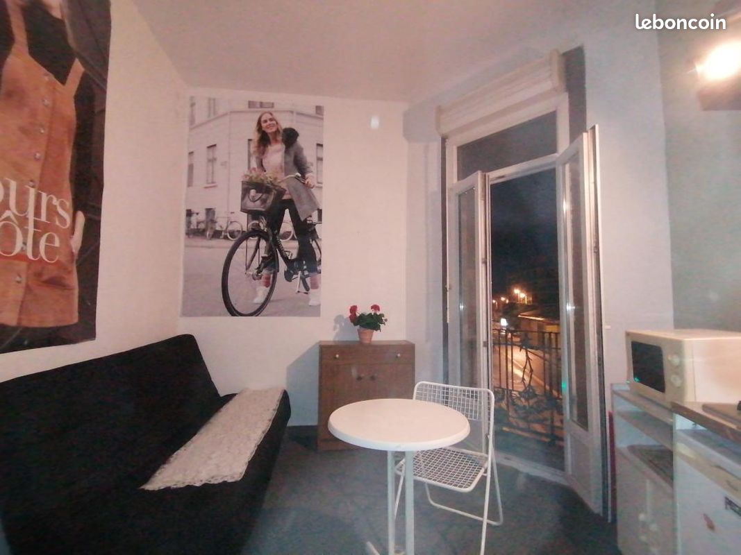Appartement 1 pièce 18 m² · à Bordeaux · 18 m² · 550 €
