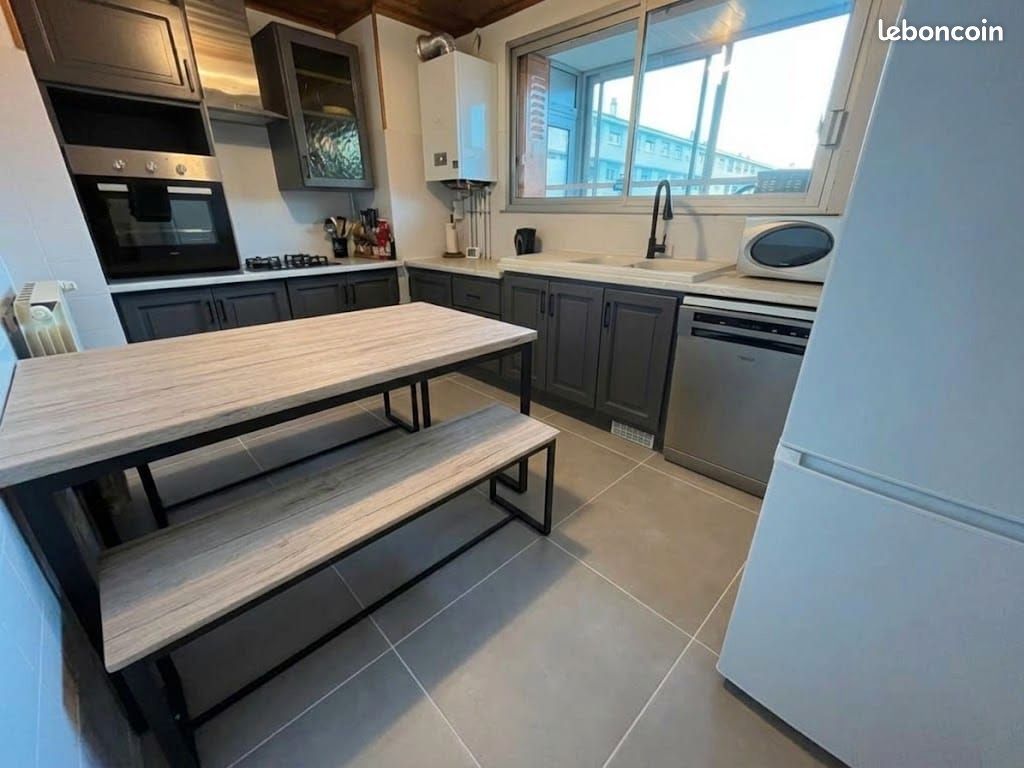 Appartement 4 pièces 75 m² · à Grenoble · 75 m² · 1 100 €/mois