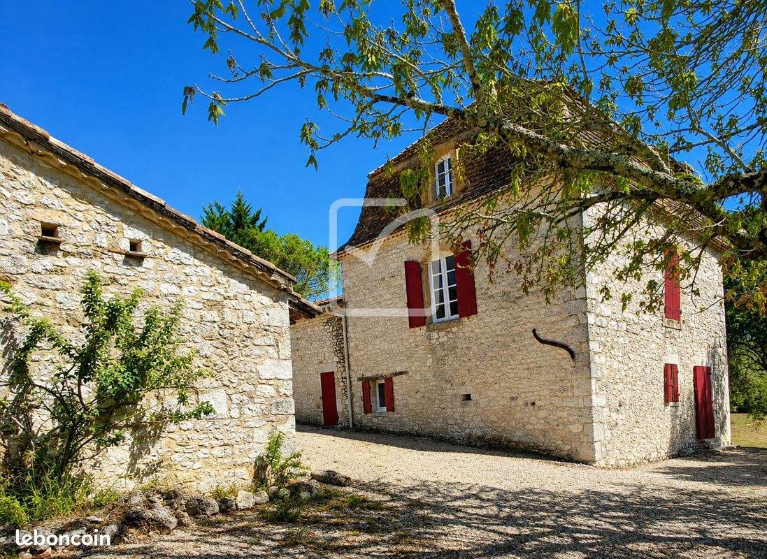 Maison 5 pièces 200 m² · à Parranquet · 200 m² · 524 000 €