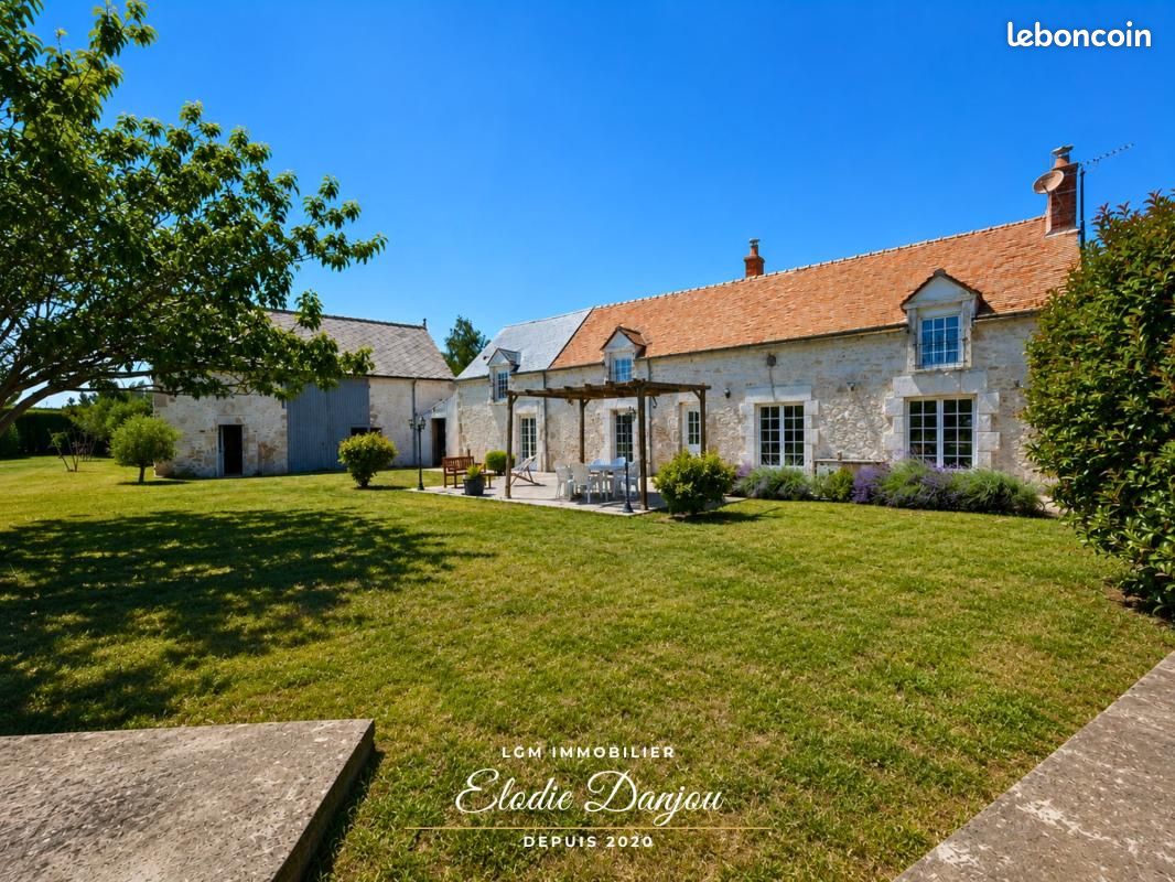 Maison 5 pièces 190 m² · à Beauce la Romaine · 190 m² · 260 000 €