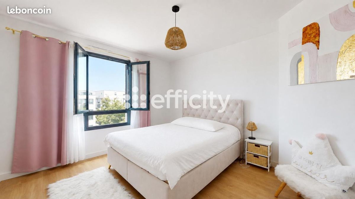 Appartement 4 pièces 80 m² · à Villeurbanne · 80 m² · 350 000 €