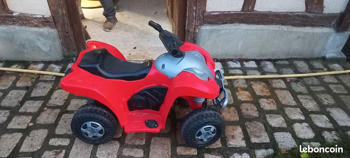 Quad électrique enfant FEBER 6 Volts (image 1)