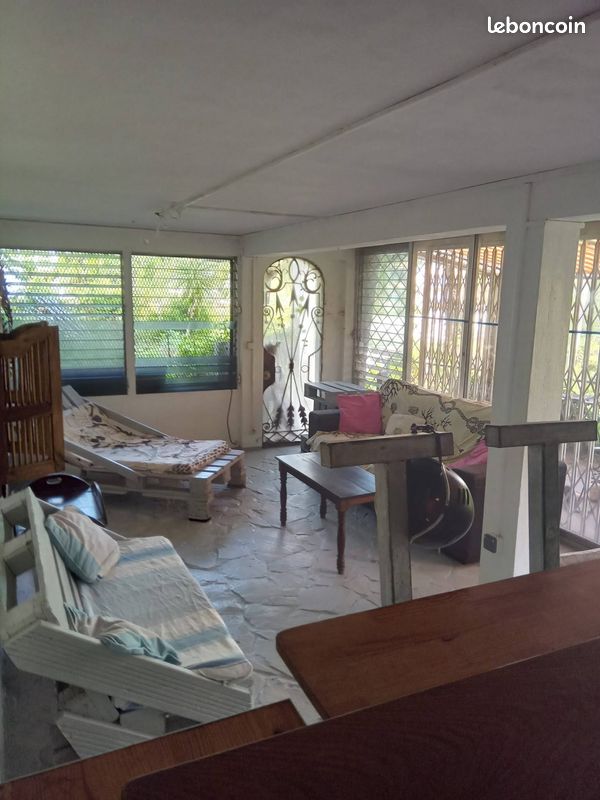 Appartement 3 pièces 70 m² · à Le Gosier · 70 m² · 1 000 €/mois