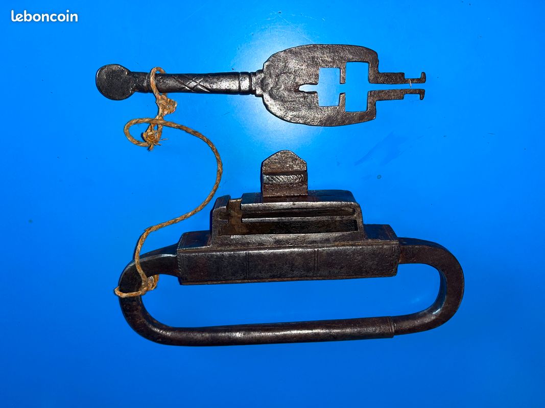 Important Cadenas Temple Bouddhiste XVIIIe Siècle (image 1)