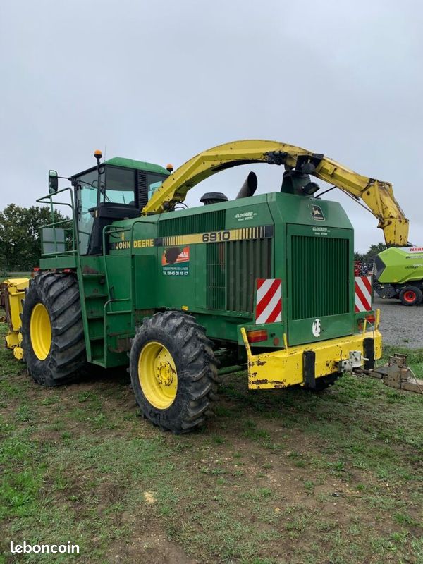 John Deere 6910 (image 19)