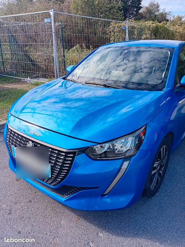 Peugeot 208 (image 1)