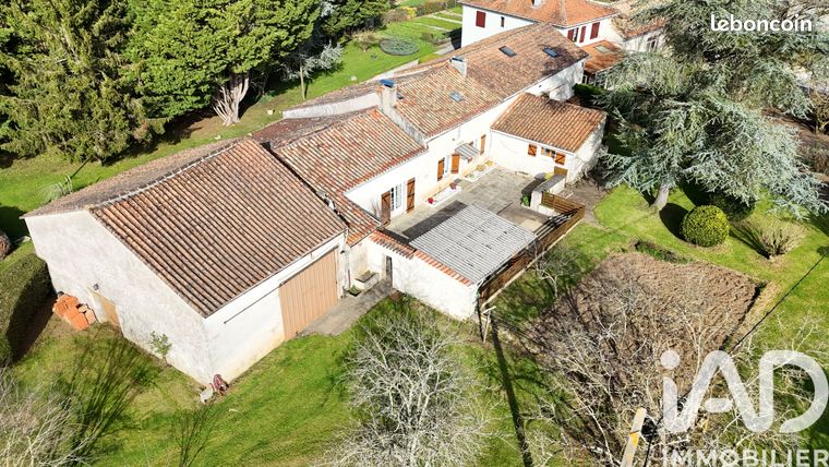 Maison 8 pièces 165 m²