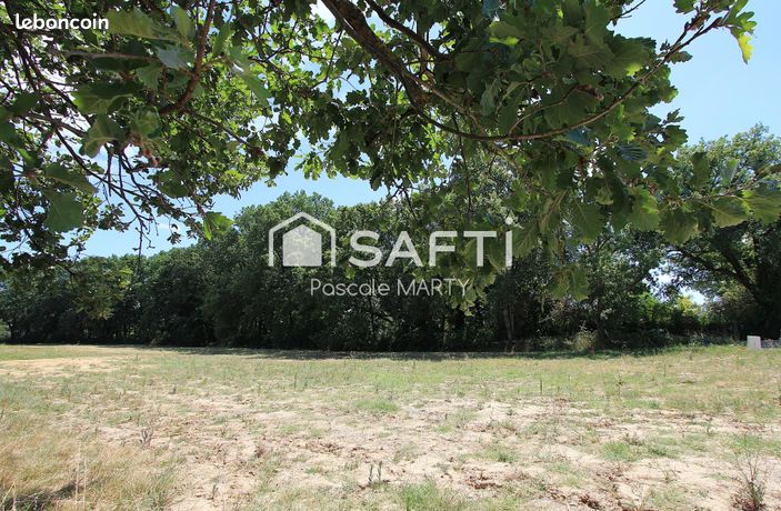 Terrain 1446 m² VILLAUDRIC