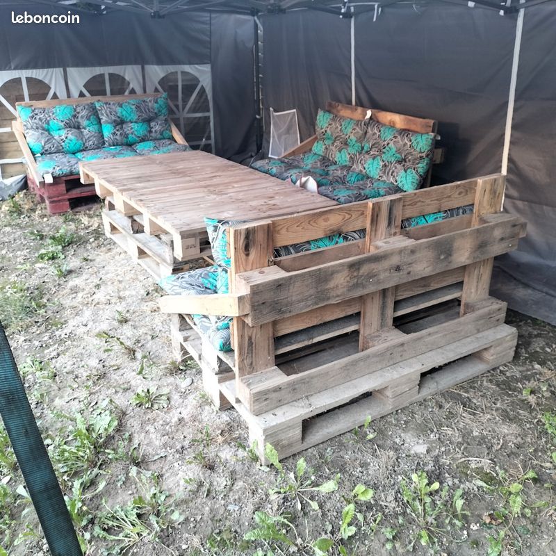 Salon de jardin en palette (image 1)