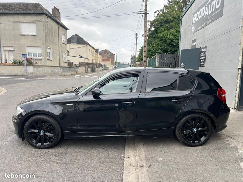 Bmw série 1 118 i pack m / 2l 143 chv / siège chauffants / régulateur de vitesse / climatisation / limitateur de vitesse / radar de recul / très propre / (image 3)