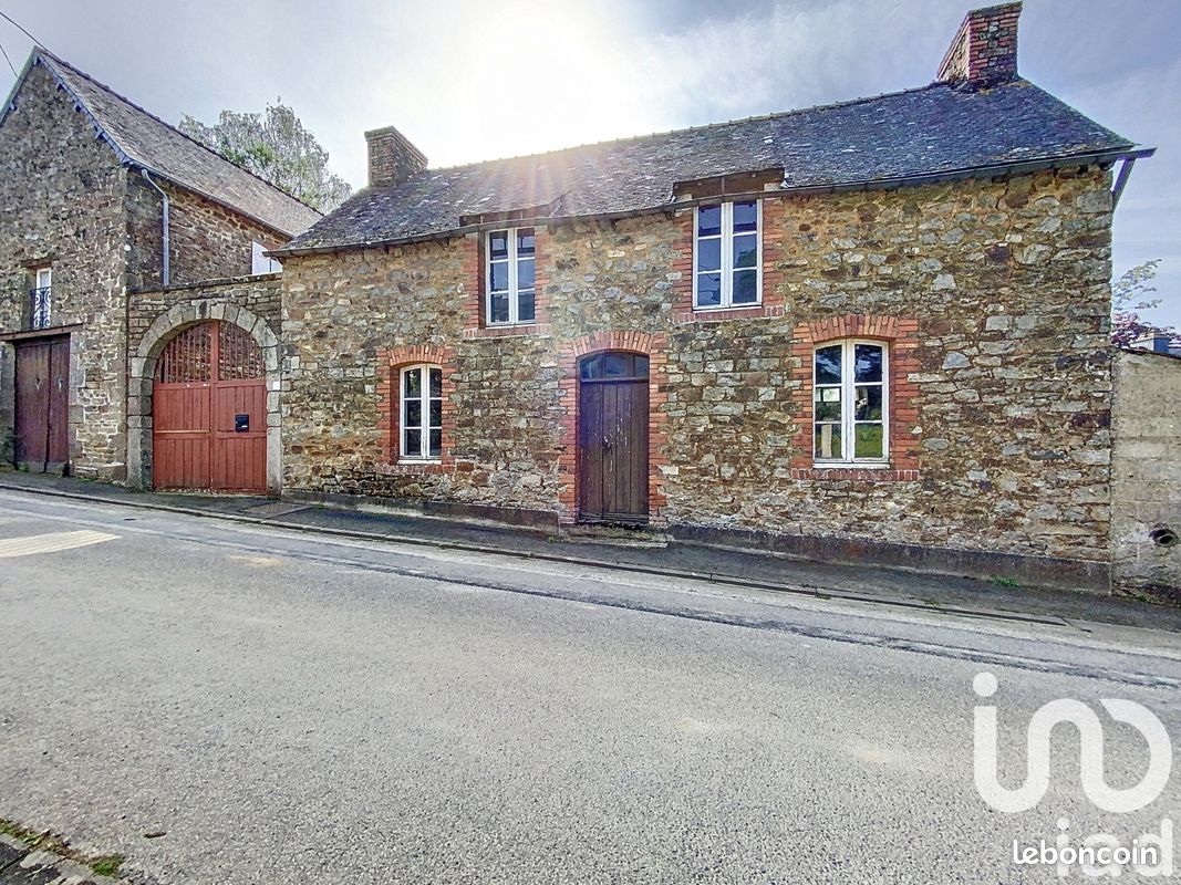 Maison 5 pièces 101 m² · à Plémet · 101 m² · 86 000 €