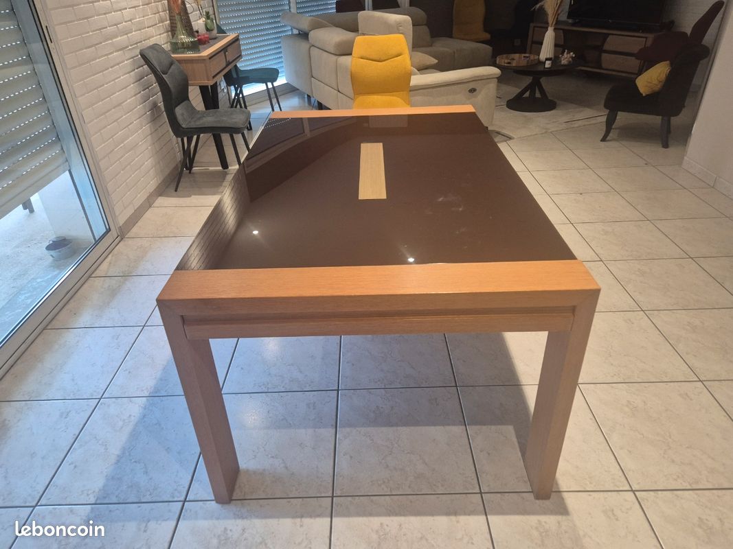 Table et enfilade (image 1)