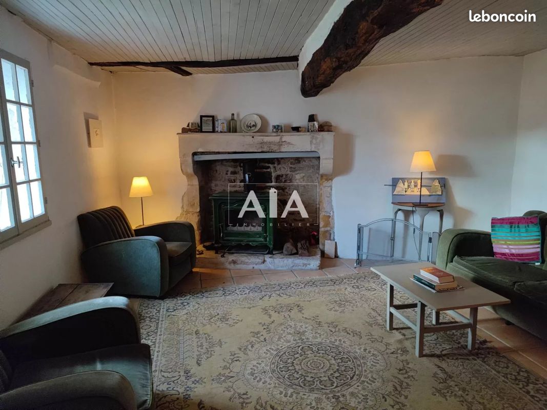 Maison de village 7 pièces 177 m² - Fontenille 16230 (image principale 8)