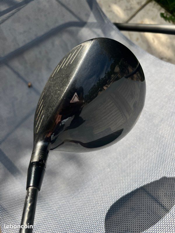 Driver Titleist 917 D2 – 10.5° – Shaft Aldila Phenom 70 Stiff (image 1)