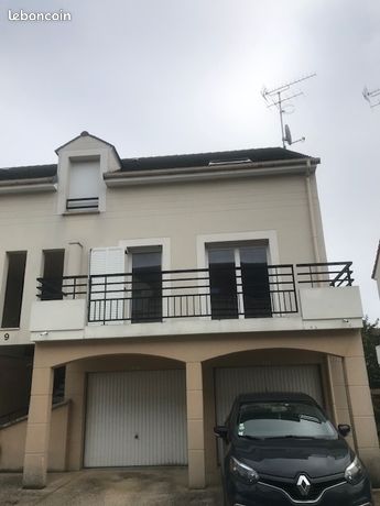 Appartement f2 en duplex avec terrasse et parking meuble
