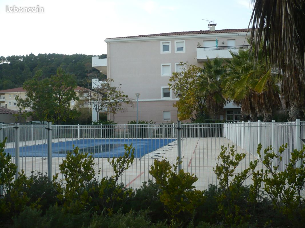 Appartement 2 pièces 43 m² · à Le Luc · 42,8 m² · 130 000 €