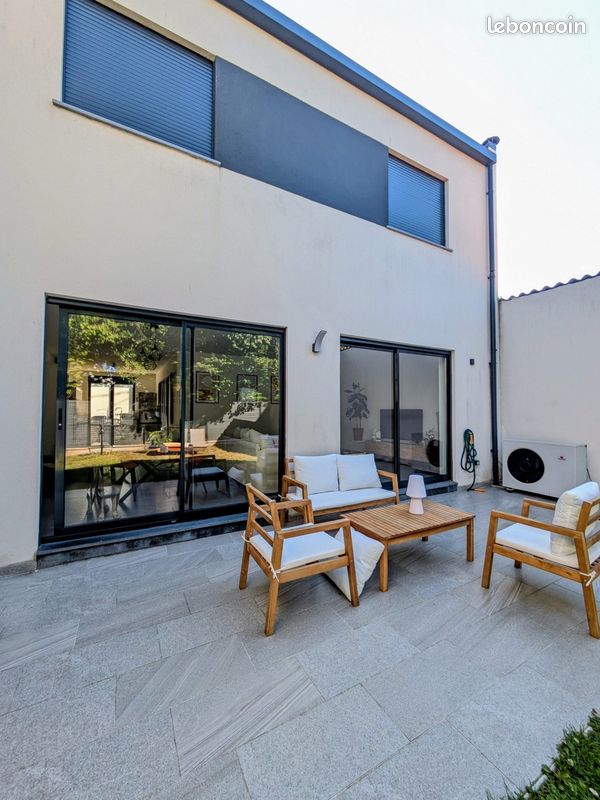 Maison 4 pièces 110 m² · à Nieppe · 110 m² · 295 000 €