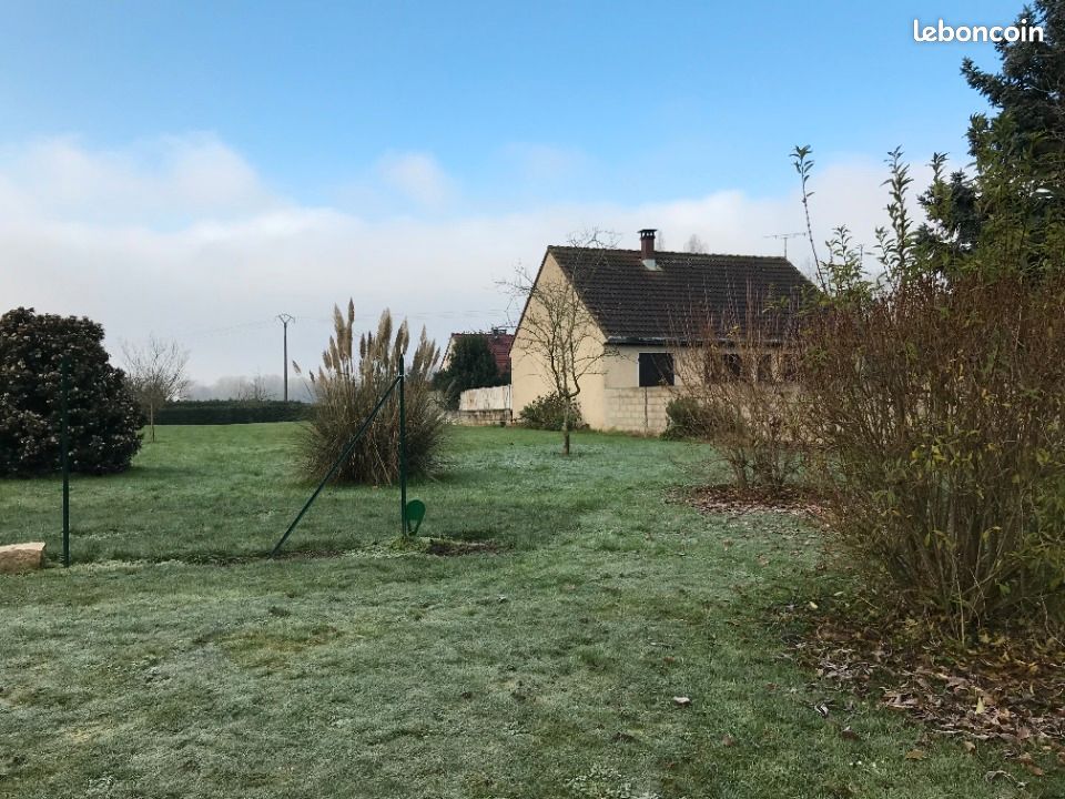 Terrain 482 m² Saintines · 78 900 €