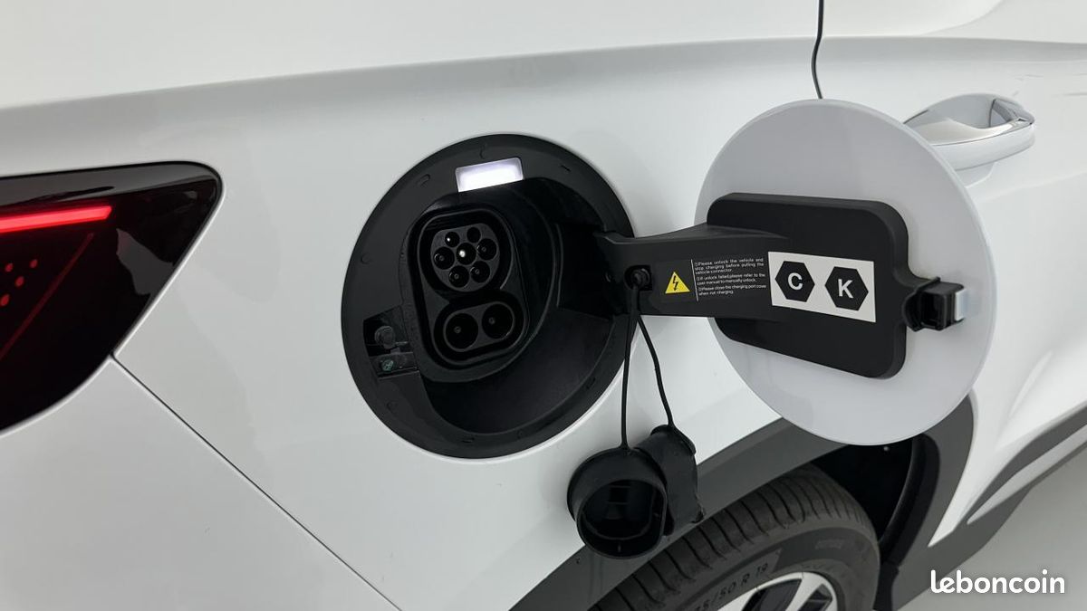 BYD SEAL U 1.5L DM-I 218CH PHEV BOOSt (image 14)