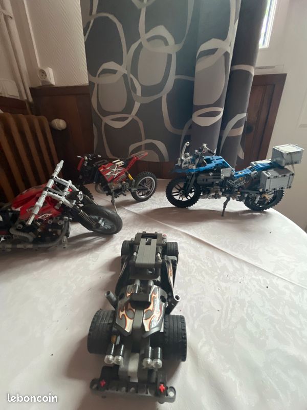 Véhicules lego technique (image 1)