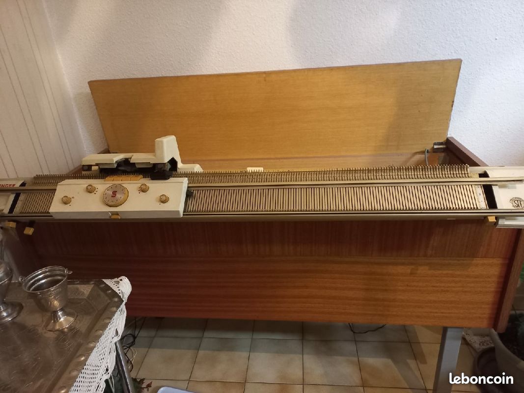 Machine à tricoter singer (image 1)