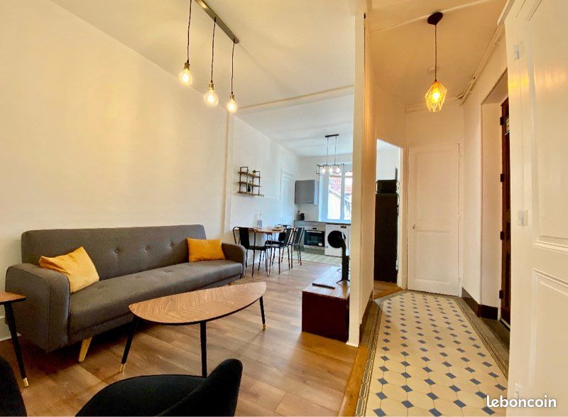 Appartement 2 pièces 40 m² · à Grenoble · 40 m² · 720 €