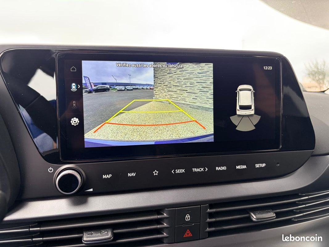 Hyundai BAYON 1.0 T-GDI 100CH INTUITIVE DCT-7 (image 20)
