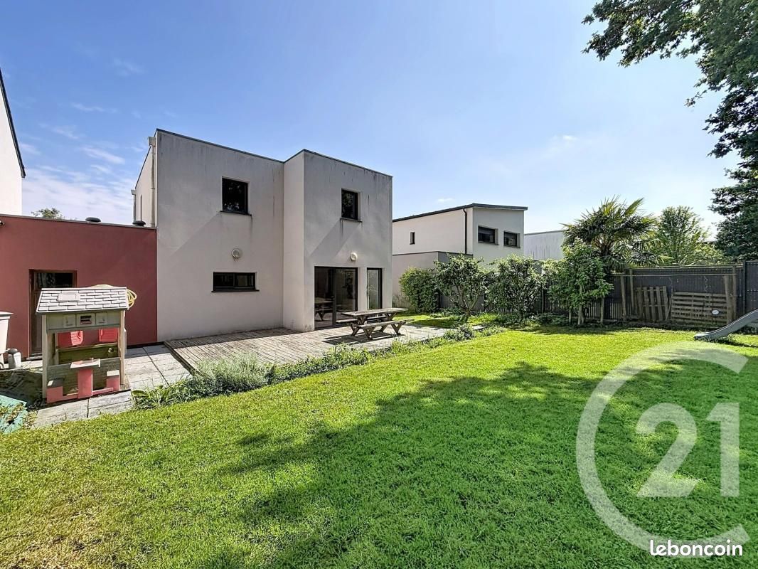 Maison 4 pièces 105 m² · à Rennes · 105 m² · 422 900 €