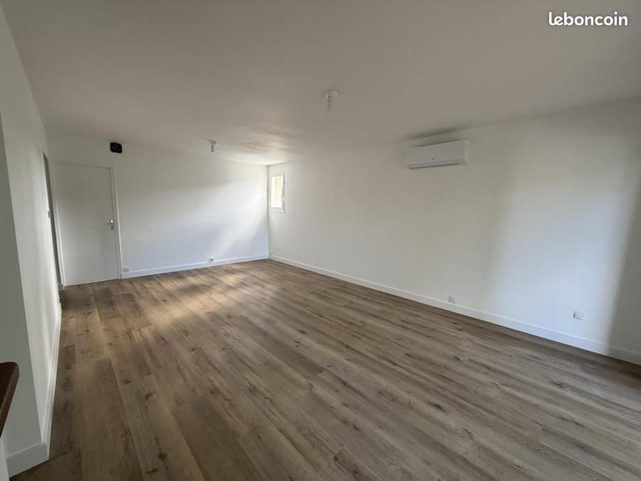 Appartement 7 pièces 113 m² · à Sablé-sur-Sarthe · 113 m² · 890 €/mois