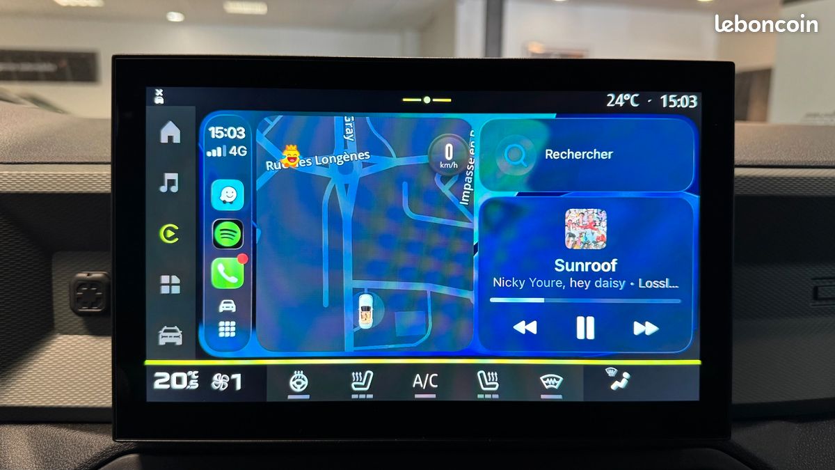 DACIA DUSTER HYBRID-G 150CH 4X4 BVA EXTREME SUREQUIPe (image 30)