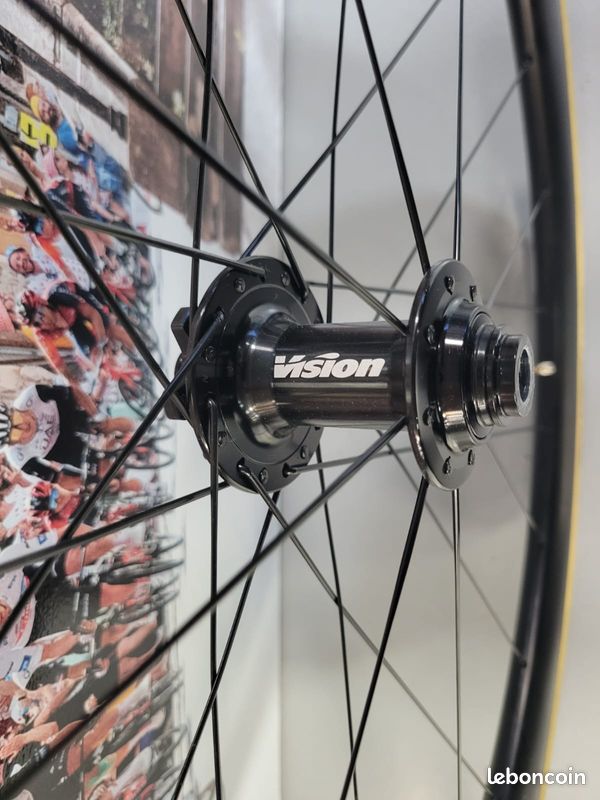 Paire de roues Vision Team I23 30mm aluminium (image 3)