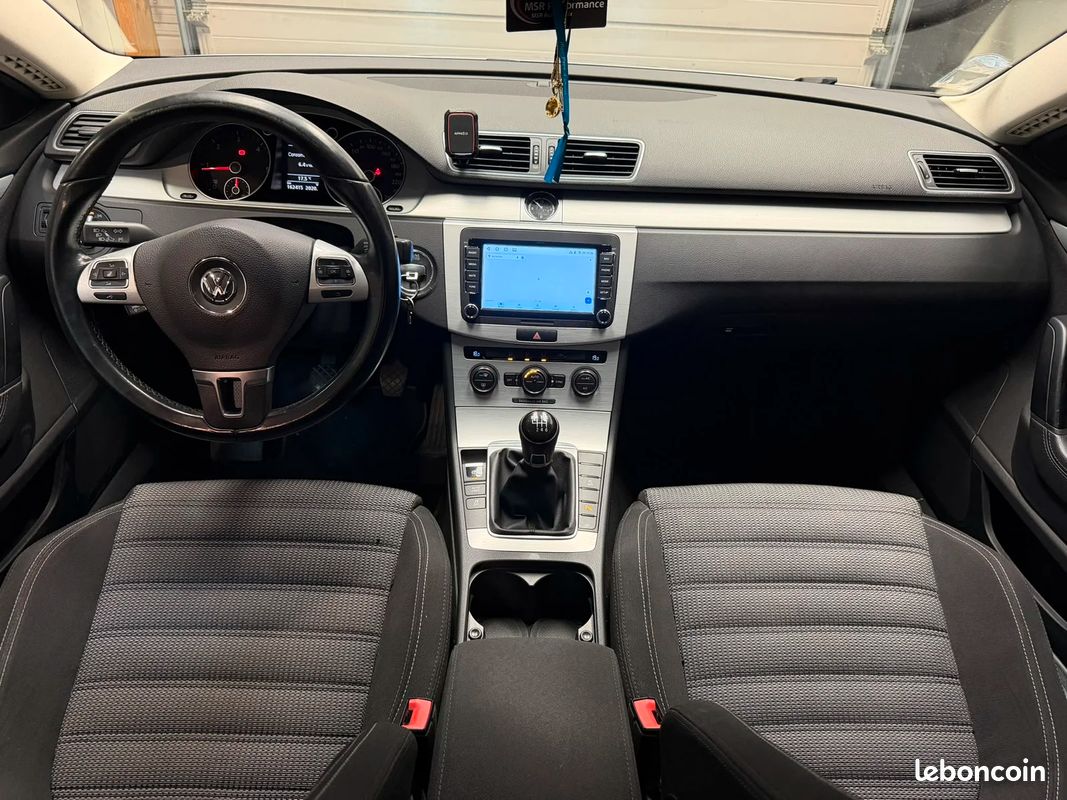 Volkswagen Passat CC 2.0 TDI 150ch BVM6 Business - Entretien à jour - Carplay - Embrayage et distribution Neuf - Radar AV/AR - Sièges électriques (image 14)