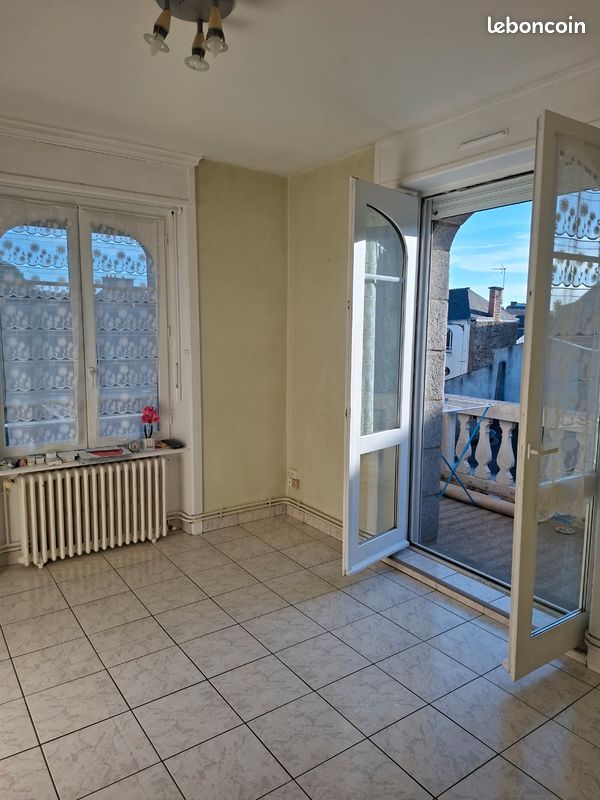 Appartement 5 pièces 80 m² · à Lamballe-Armor · 80 m² · 795 €/mois