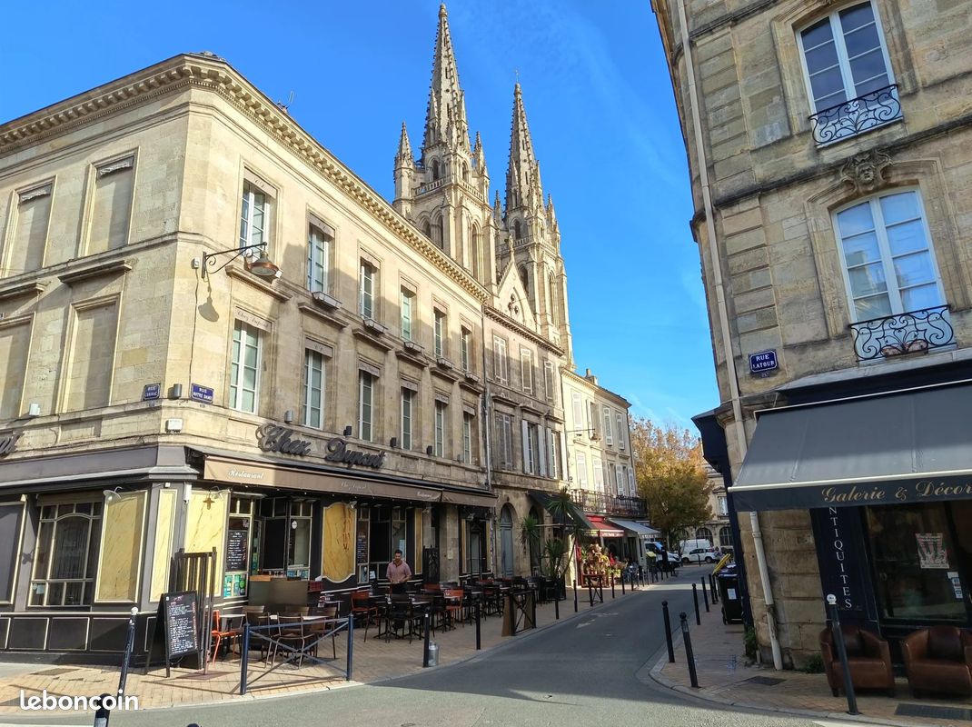 Appartement 3 pièces 70 m² · à Bordeaux · 70 m² · 300 000 €