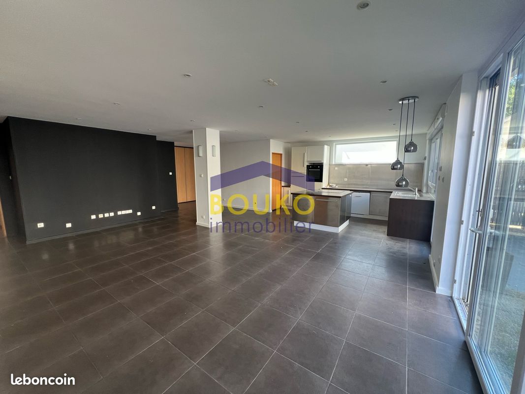 Appartement 4 pièces 90 m² · à Saint-Nicolas-de-Port · 90 m² · 947 €