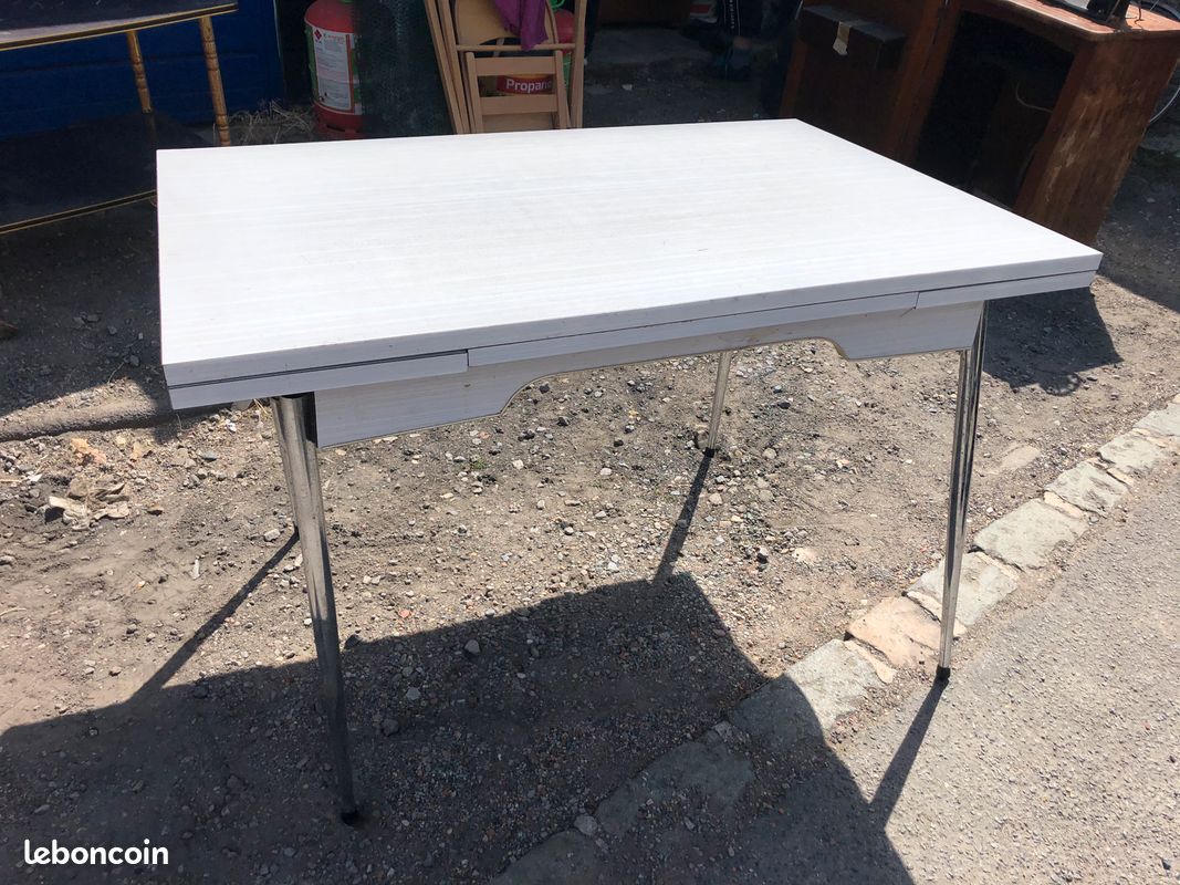 Table de cuisine blanche très solide (image 2)