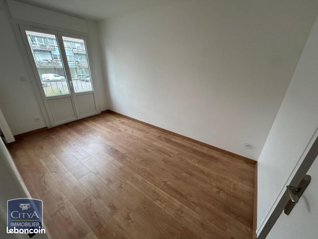 Appartement a louer chalons-en-champagne - 3 pièce(s) - 61 m2 - Surfyn