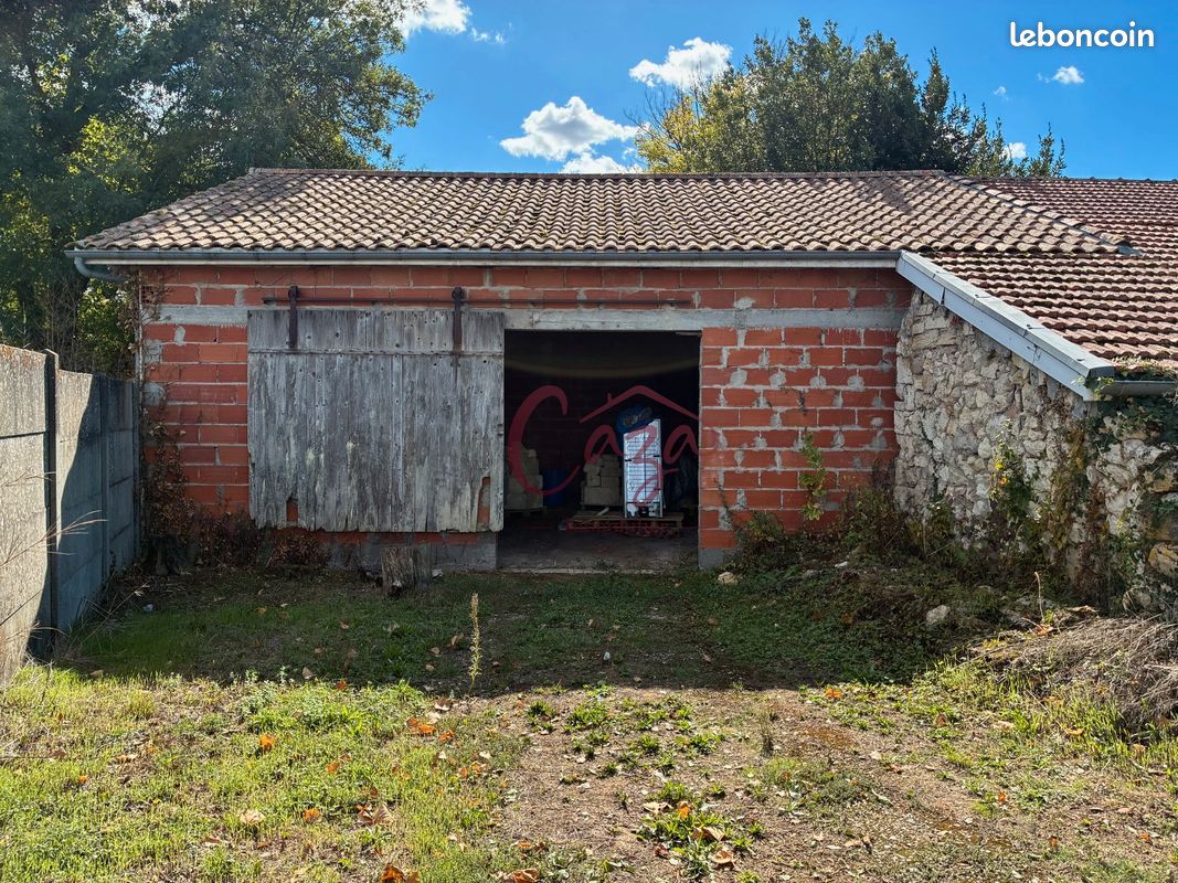 Maison 1 pièce 80 m² · à Tresses · 80 m² · 99 000 €