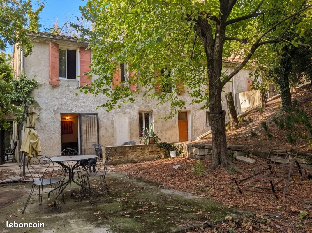 Maison 5 pièces 88 m² · à Carpentras · 88 m² · 220 000 €