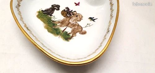 Ancienne Assiette à Bouilli Bébé en Porcelaine Triangulaire Décors Chiens Chats (image 6)
