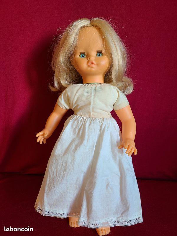 ROBE POUR POUPÉE GEGE HAUTE COUTURE + CHAUSSURES