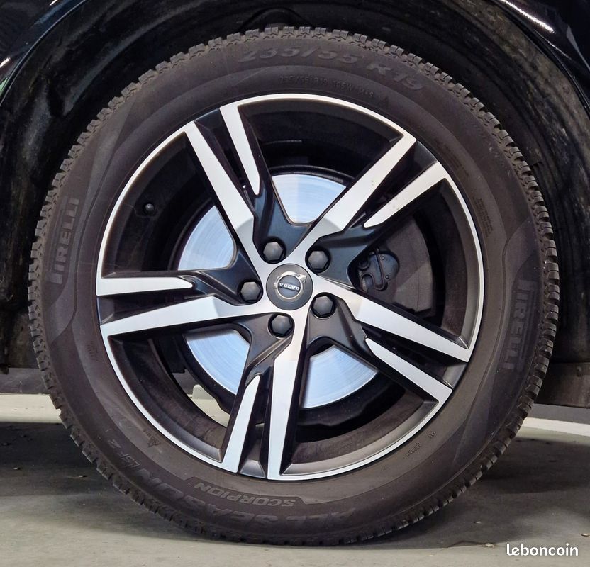 VOLVO XC60 B4 197CH R DESIGN GEARTRONIc (image 23)