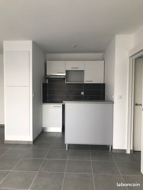 Appartement 2 pièces 44 m² · à Castelginest · 44 m² · 596 €