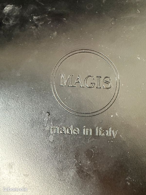 Tabouret de bar Magis couleur noire paire (image 5)