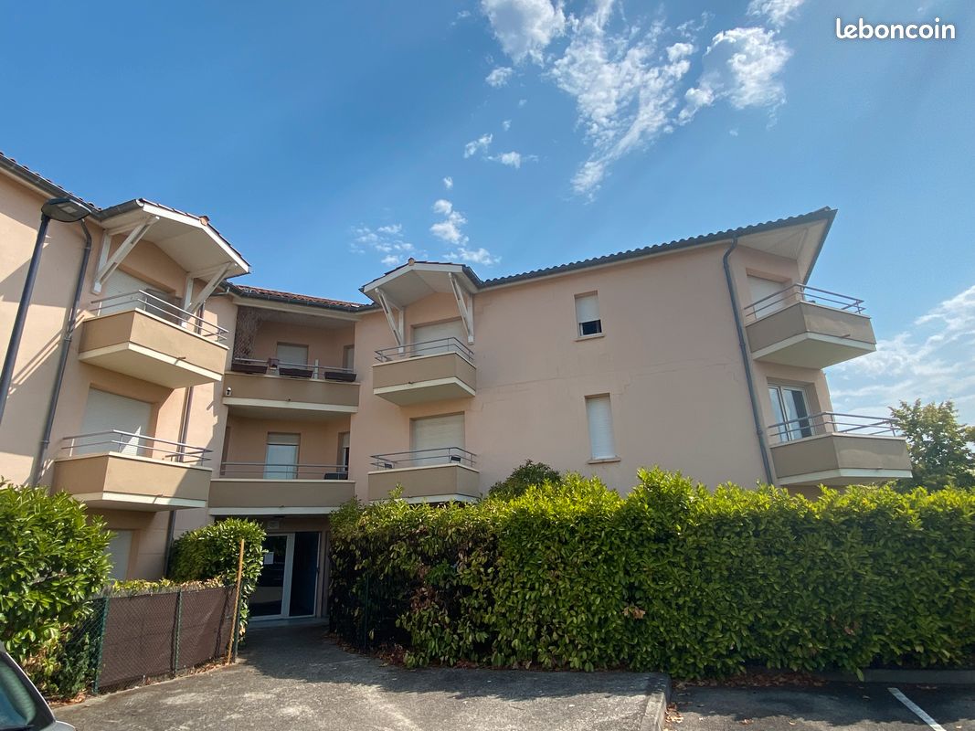 Appartement 1 pièce 25 m² · à Blagnac · 25 m² · 460 €
