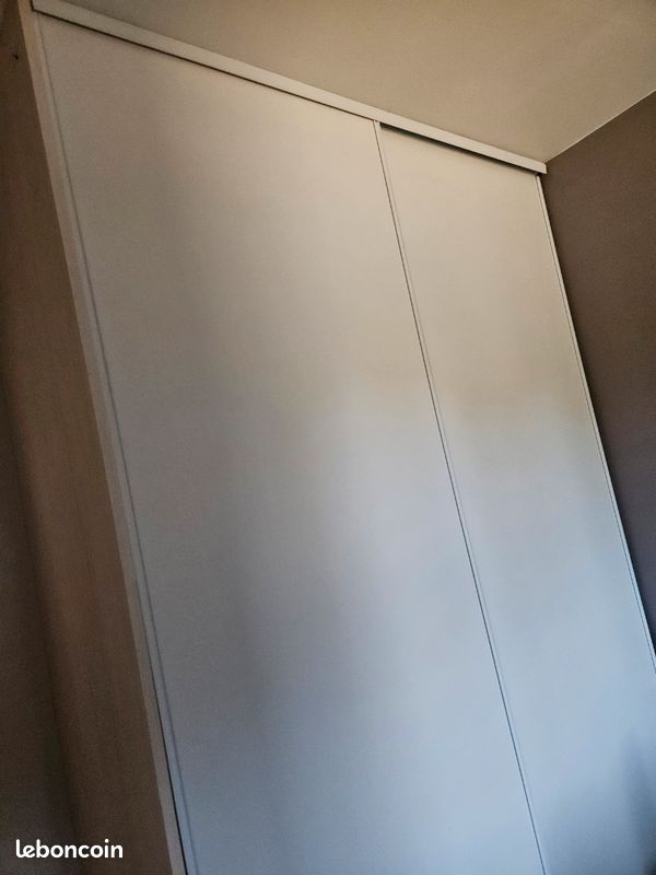 Portes de placard coulissante (image 1)