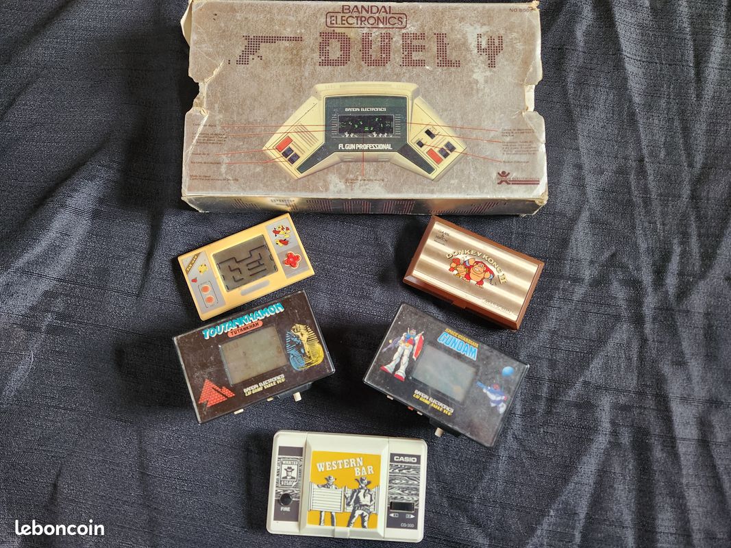 Lot de 6 consoles de jeu video vintage - Consoles