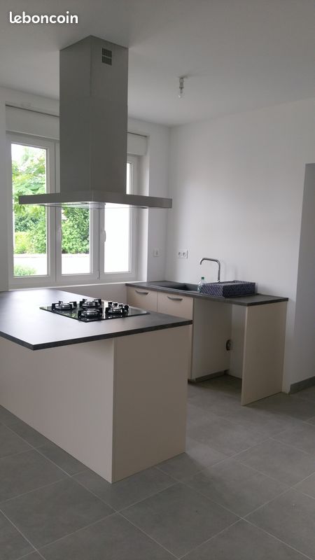 Maison 4 pièces 89 m² · à Dompierre-sur-Mer · 89 m² · 1 120 €