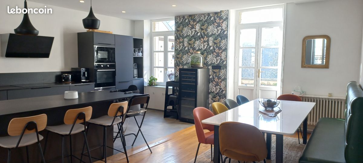 Grand appartement 4 chambres 180m2 avec terrasse et garage (image 2)
